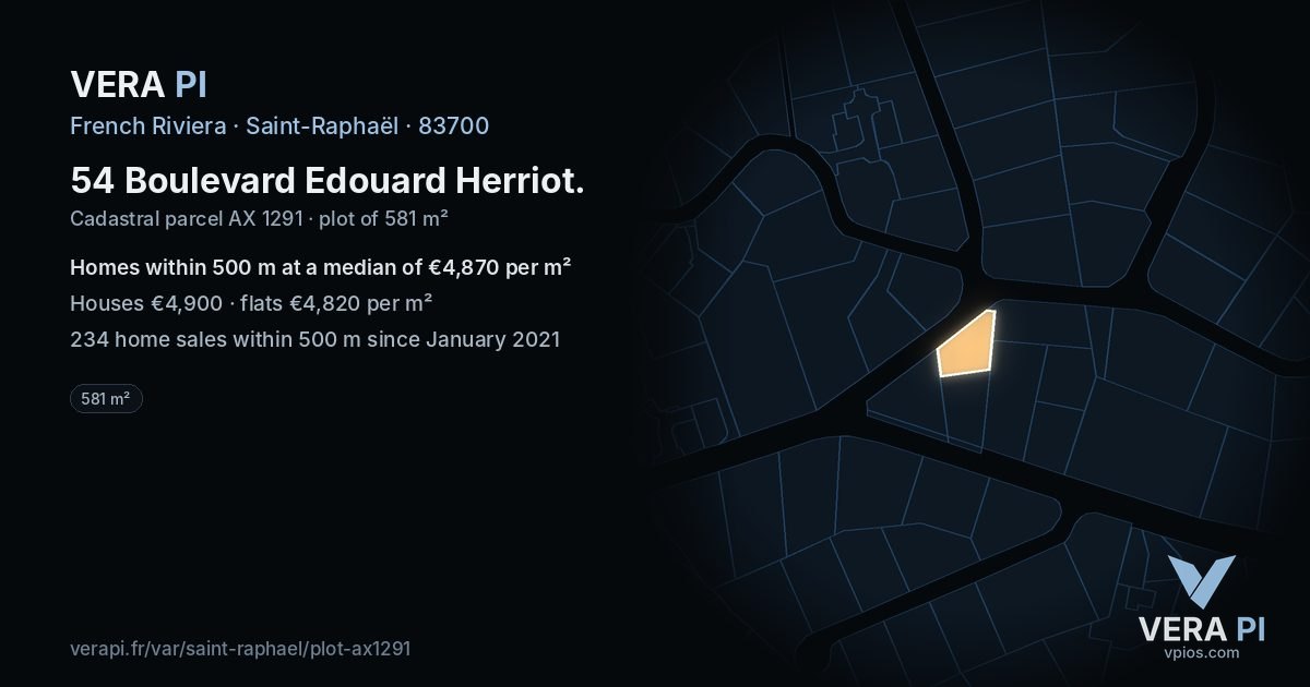 54 Boulevard Edouard Herriot, Saint-Raphaël at night – the plot lit, the parcels around coloured by the prices near them