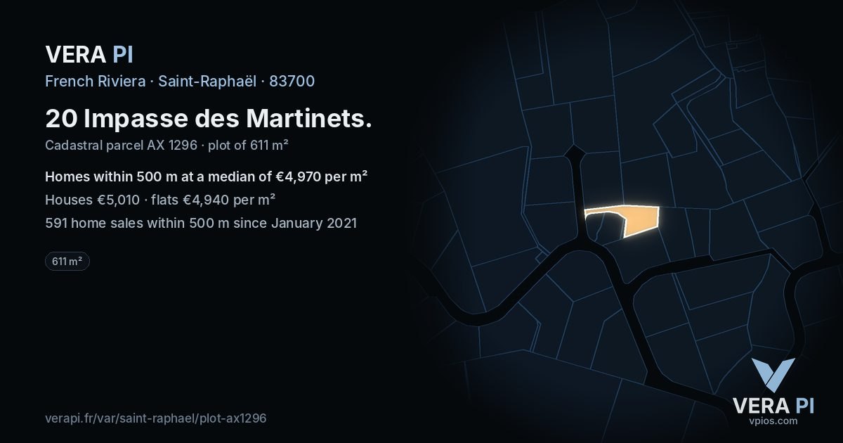 20 Impasse des Martinets, Saint-Raphaël at night – the plot lit, the parcels around coloured by the prices near them