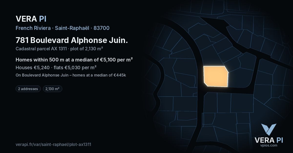781 Boulevard Alphonse Juin, Saint-Raphaël at night – the plot lit, the parcels around coloured by the prices near them