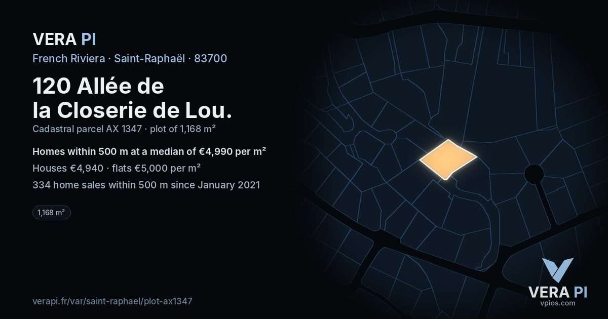 120 Allée de la Closerie de Lou, Saint-Raphaël at night – the plot lit, the parcels around coloured by the prices near them