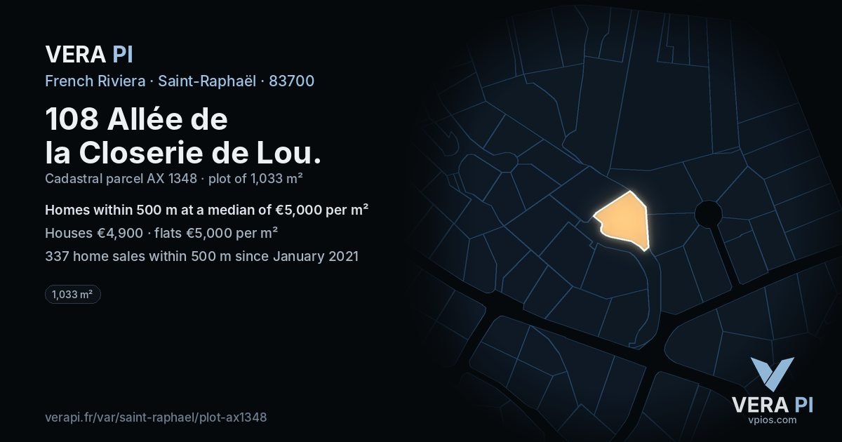 108 Allée de la Closerie de Lou, Saint-Raphaël at night – the plot lit, the parcels around coloured by the prices near them