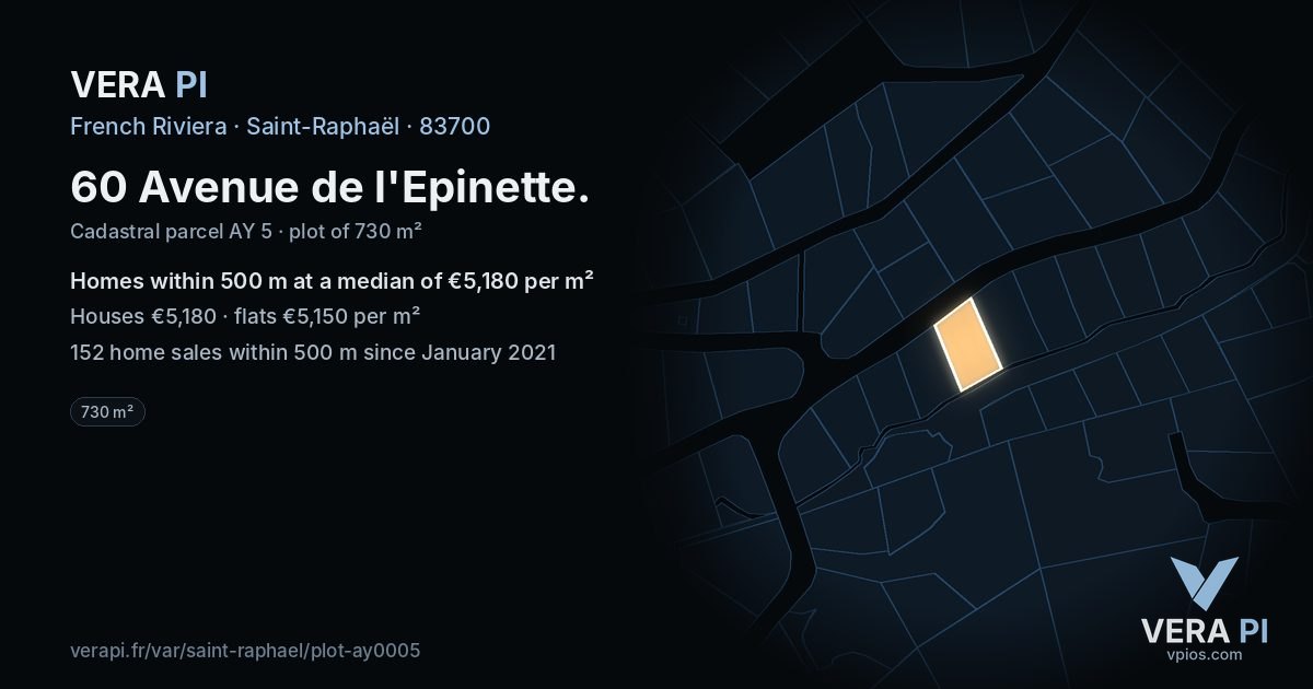 60 Avenue de l'Epinette, Saint-Raphaël at night – the plot lit, the parcels around coloured by the prices near them