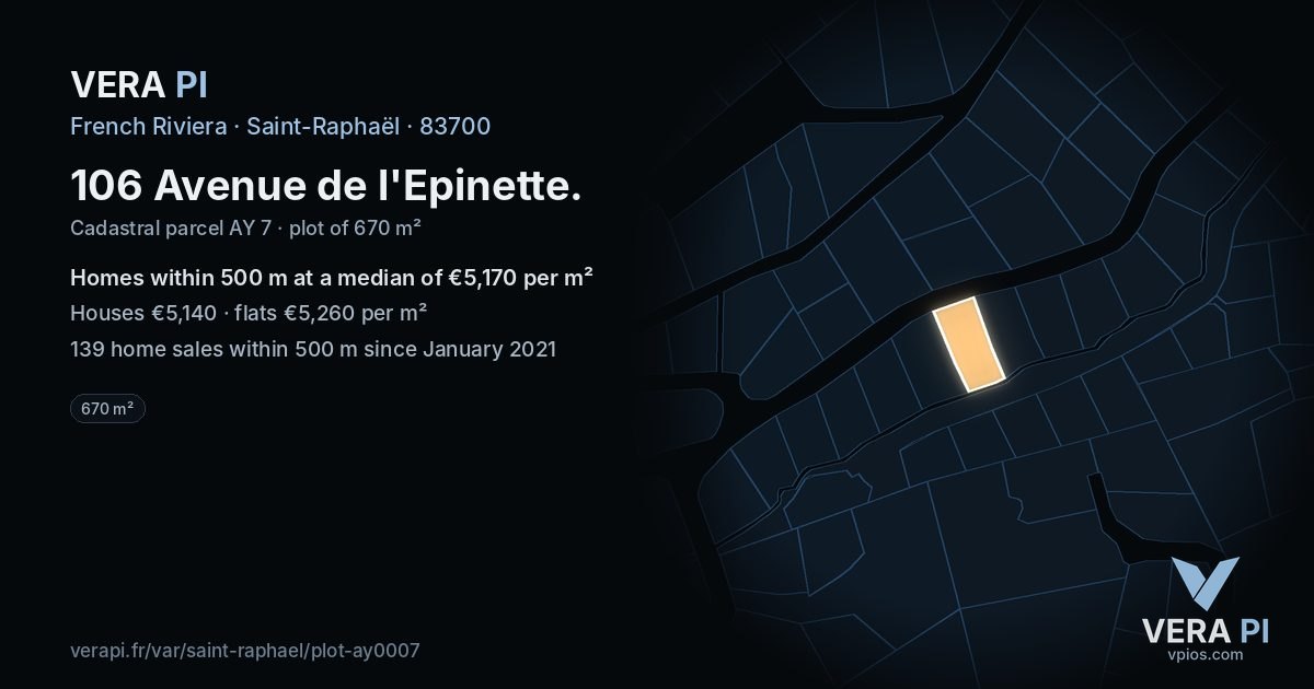 106 Avenue de l'Epinette, Saint-Raphaël at night – the plot lit, the parcels around coloured by the prices near them