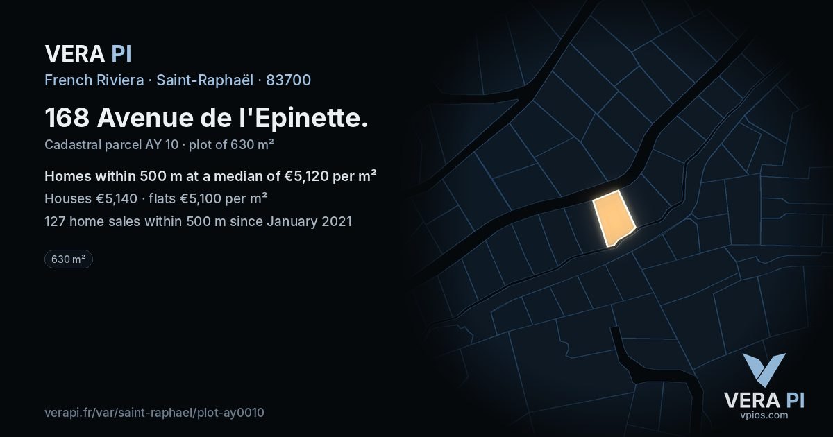 168 Avenue de l'Epinette, Saint-Raphaël at night – the plot lit, the parcels around coloured by the prices near them