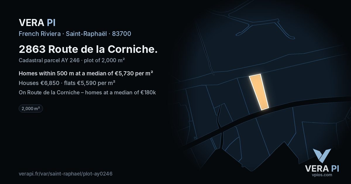 2863 Route de la Corniche, Saint-Raphaël at night – the plot lit, the parcels around coloured by the prices near them