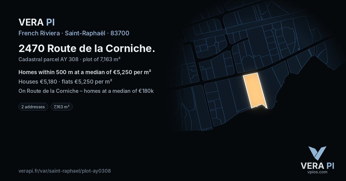 2470 Route de la Corniche, Saint-Raphaël at night – the plot lit, the parcels around coloured by the prices near them