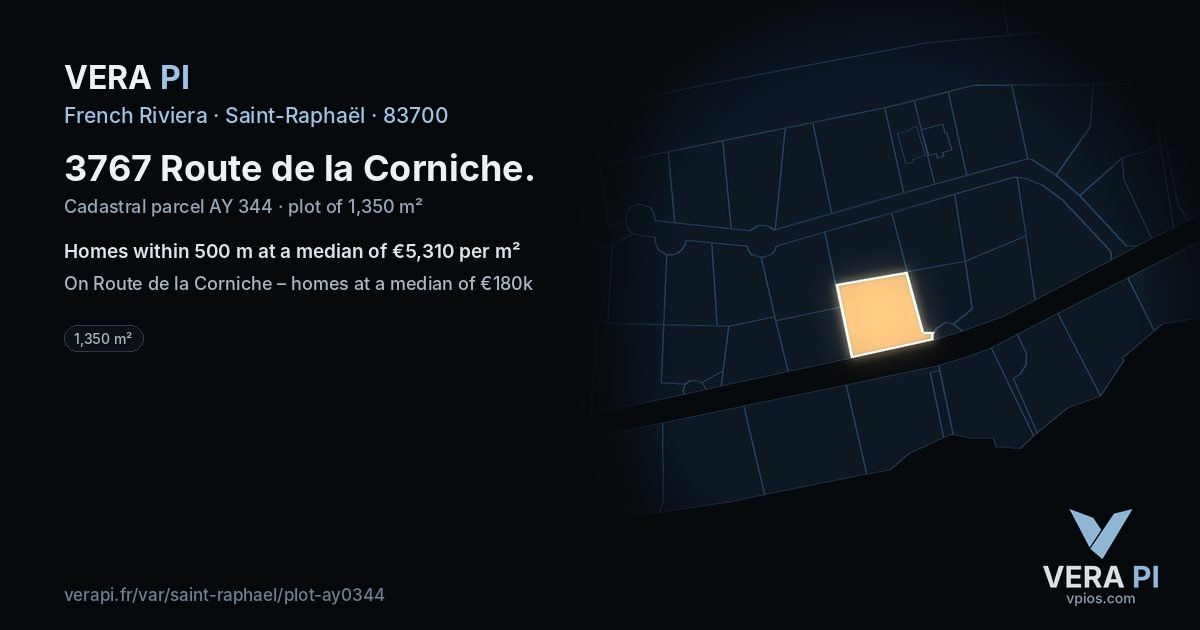 3767 Route de la Corniche, Saint-Raphaël at night – the plot lit, the parcels around coloured by the prices near them