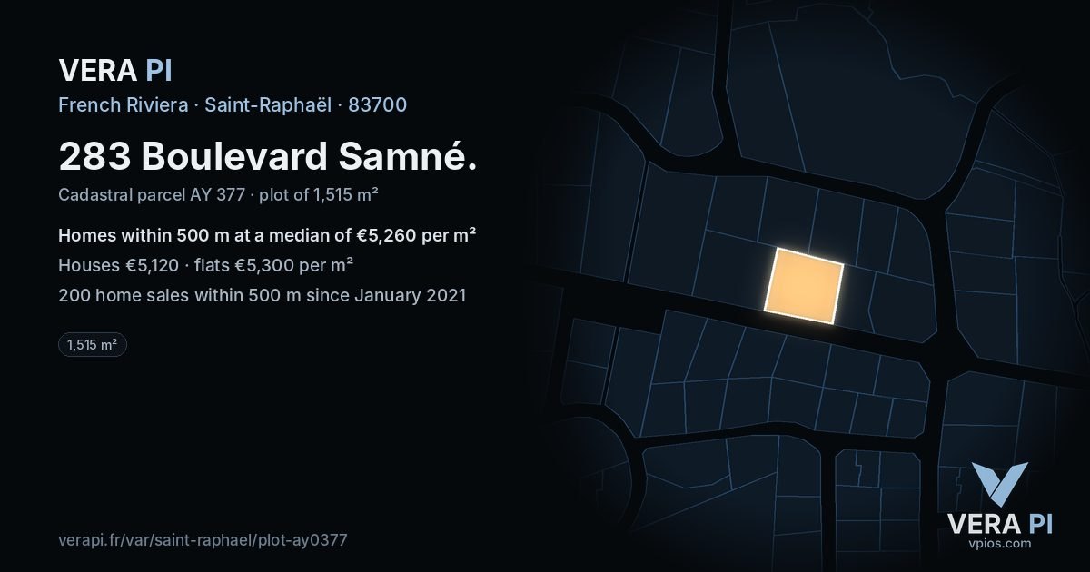 283 Boulevard Samné, Saint-Raphaël at night – the plot lit, the parcels around coloured by the prices near them