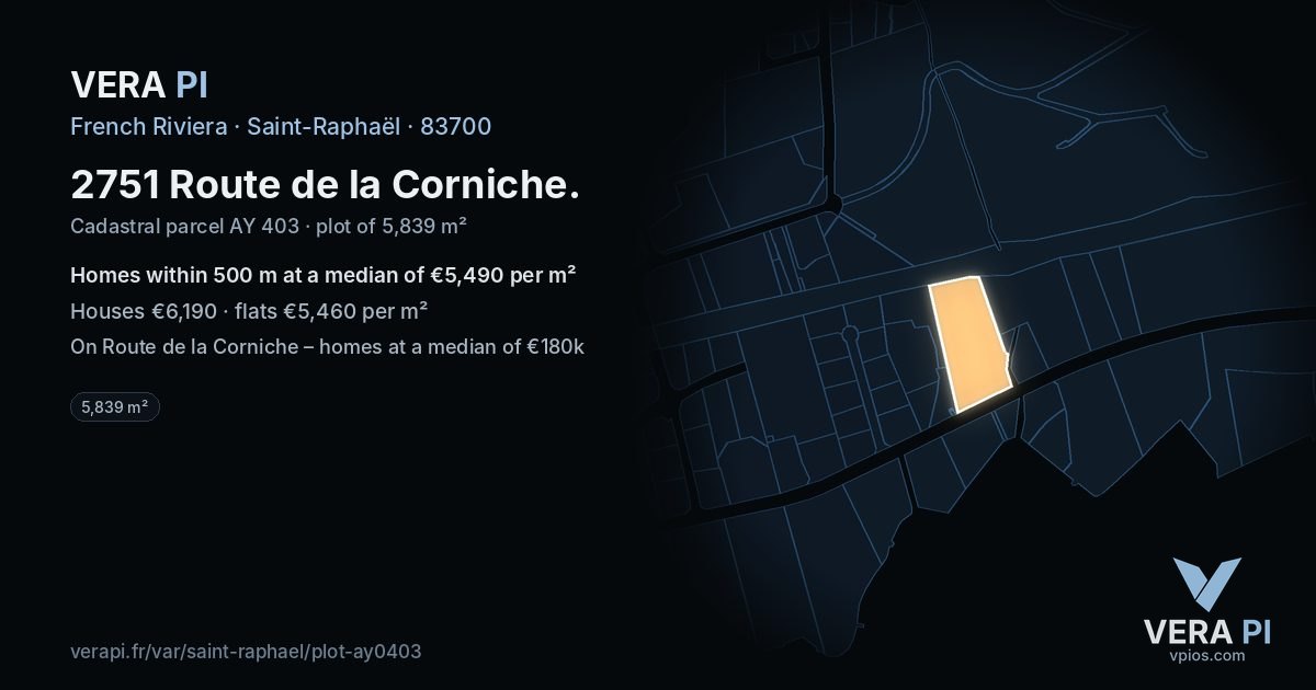 2751 Route de la Corniche, Saint-Raphaël at night – the plot lit, the parcels around coloured by the prices near them
