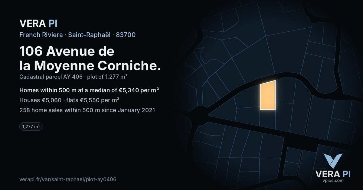 106 Avenue de la Moyenne Corniche, Saint-Raphaël at night – the plot lit, the parcels around coloured by the prices near them