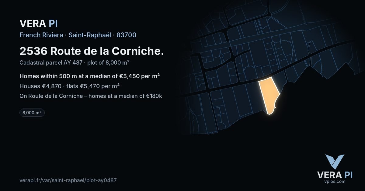 2536 Route de la Corniche, Saint-Raphaël at night – the plot lit, the parcels around coloured by the prices near them