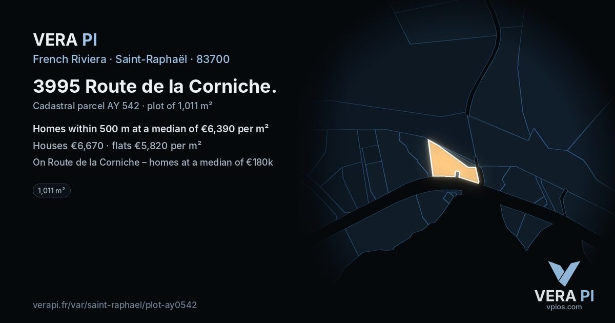 3995 Route de la Corniche, Saint-Raphaël at night – the plot lit, the parcels around coloured by the prices near them