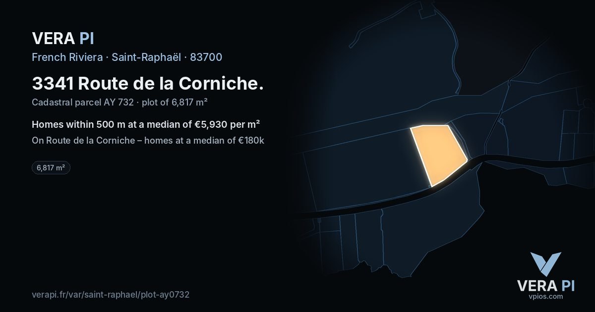 3341 Route de la Corniche, Saint-Raphaël at night – the plot lit, the parcels around coloured by the prices near them