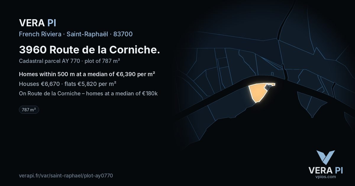 3960 Route de la Corniche, Saint-Raphaël at night – the plot lit, the parcels around coloured by the prices near them