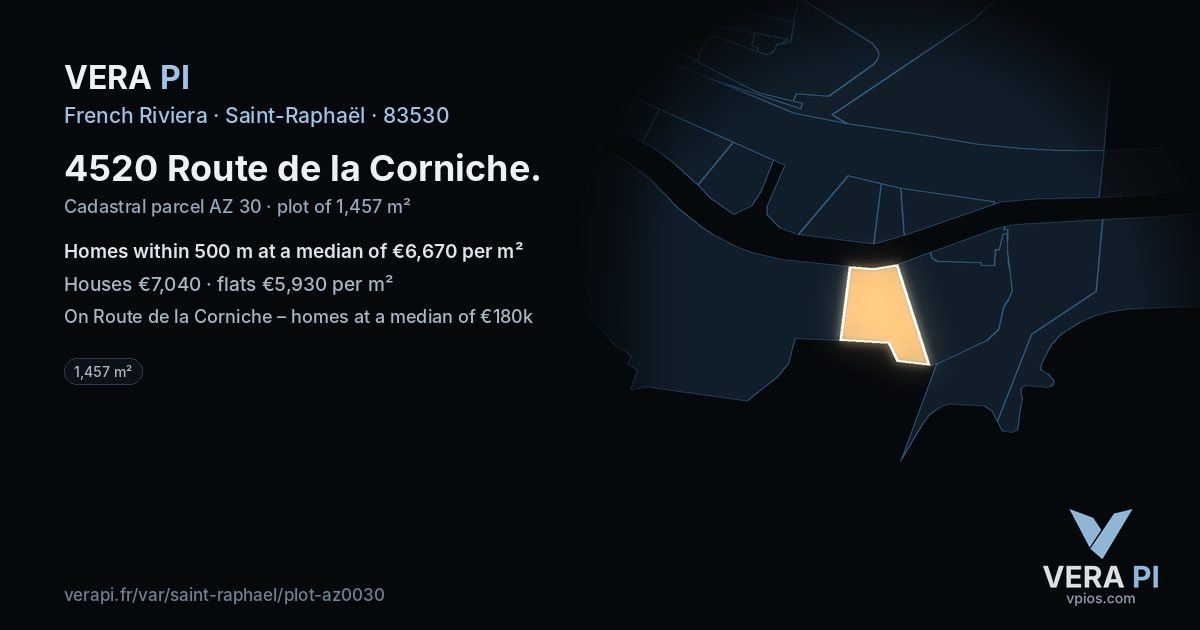 4520 Route de la Corniche, Saint-Raphaël at night – the plot lit, the parcels around coloured by the prices near them