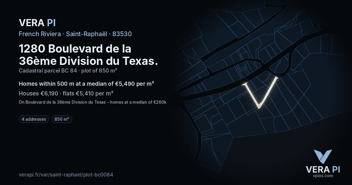 1280 Boulevard de la 36ème Division du Texas, Saint-Raphaël at night – the plot lit, the parcels around coloured by the prices near them