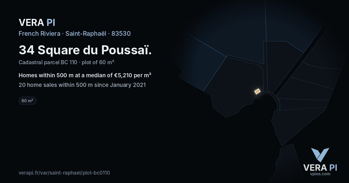 34 Square du Poussaï, Saint-Raphaël at night – the plot lit, the parcels around coloured by the prices near them