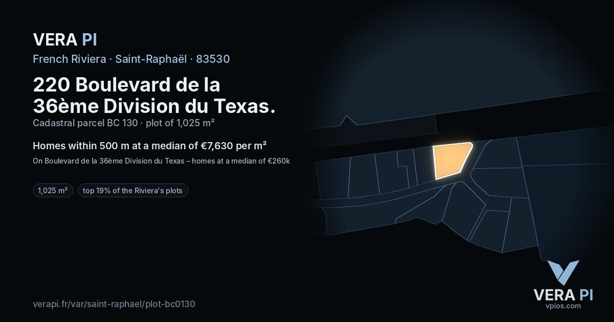 220 Boulevard de la 36ème Division du Texas, Saint-Raphaël at night – the plot lit, the parcels around coloured by the prices near them