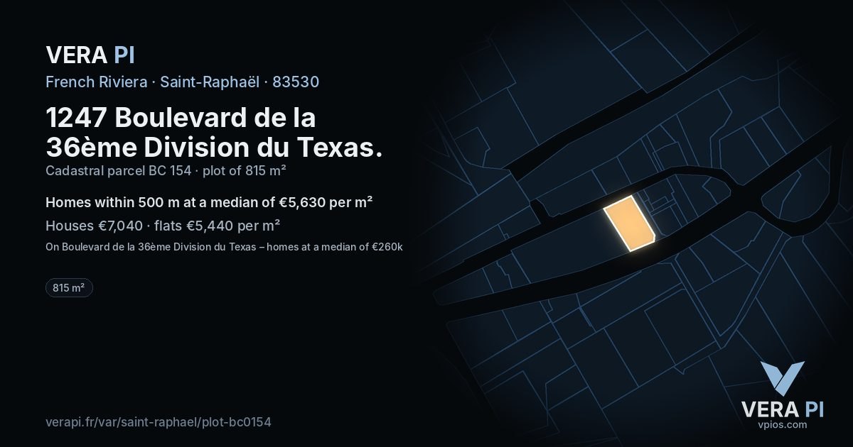 1247 Boulevard de la 36ème Division du Texas, Saint-Raphaël at night – the plot lit, the parcels around coloured by the prices near them