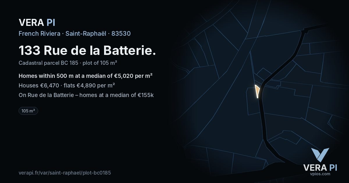 133 Rue de la Batterie, Saint-Raphaël at night – the plot lit, the parcels around coloured by the prices near them