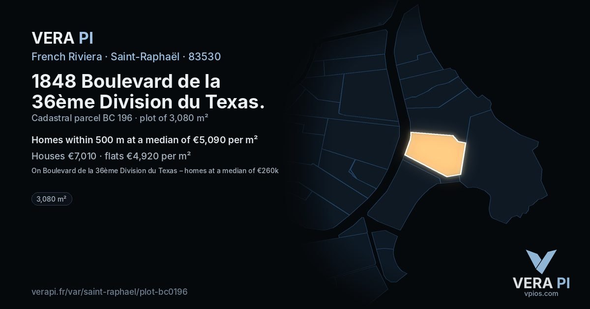1848 Boulevard de la 36ème Division du Texas, Saint-Raphaël at night – the plot lit, the parcels around coloured by the prices near them