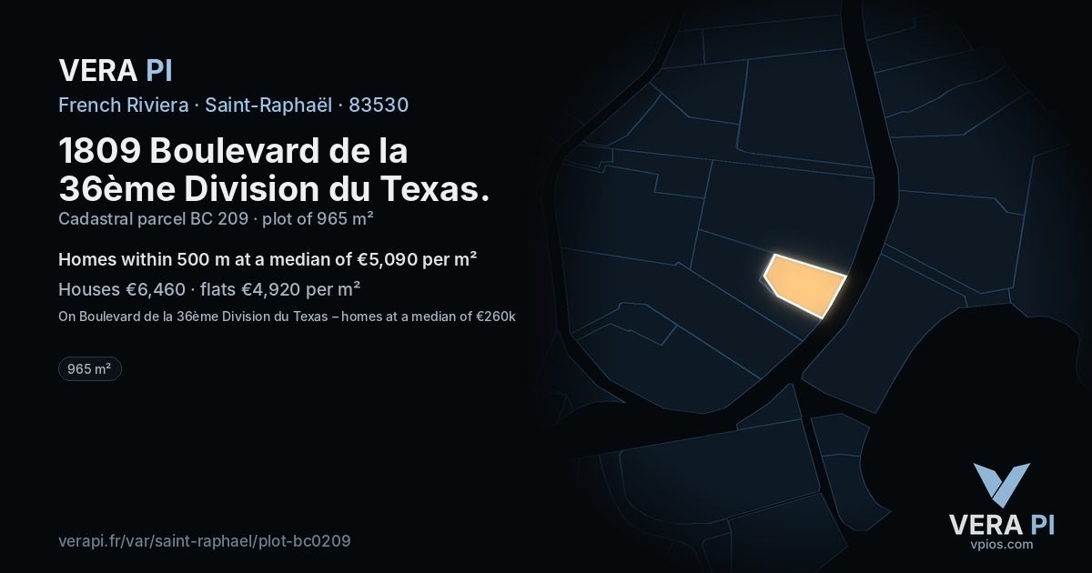 1809 Boulevard de la 36ème Division du Texas, Saint-Raphaël at night – the plot lit, the parcels around coloured by the prices near them