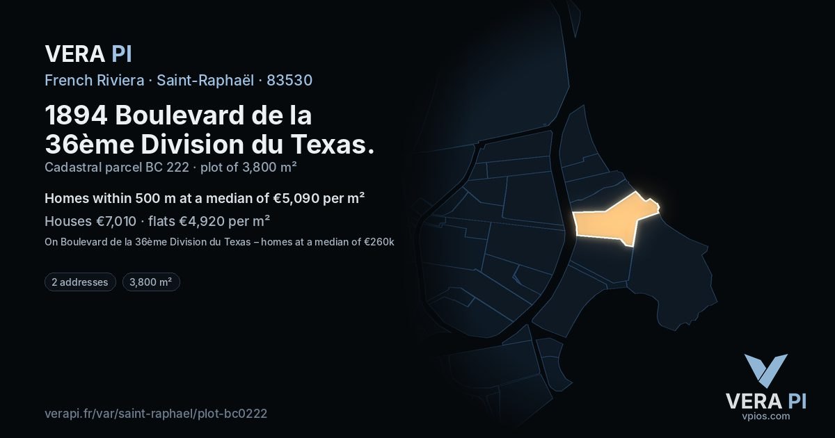 1894 Boulevard de la 36ème Division du Texas, Saint-Raphaël at night – the plot lit, the parcels around coloured by the prices near them