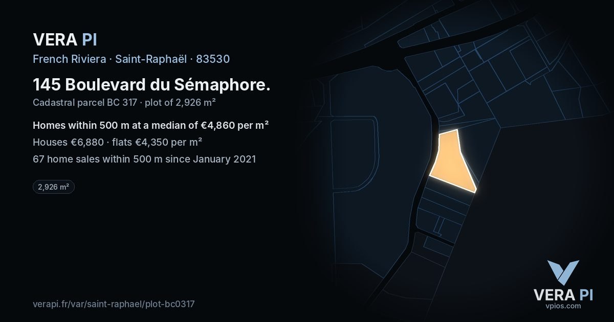 145 Boulevard du Sémaphore, Saint-Raphaël at night – the plot lit, the parcels around coloured by the prices near them
