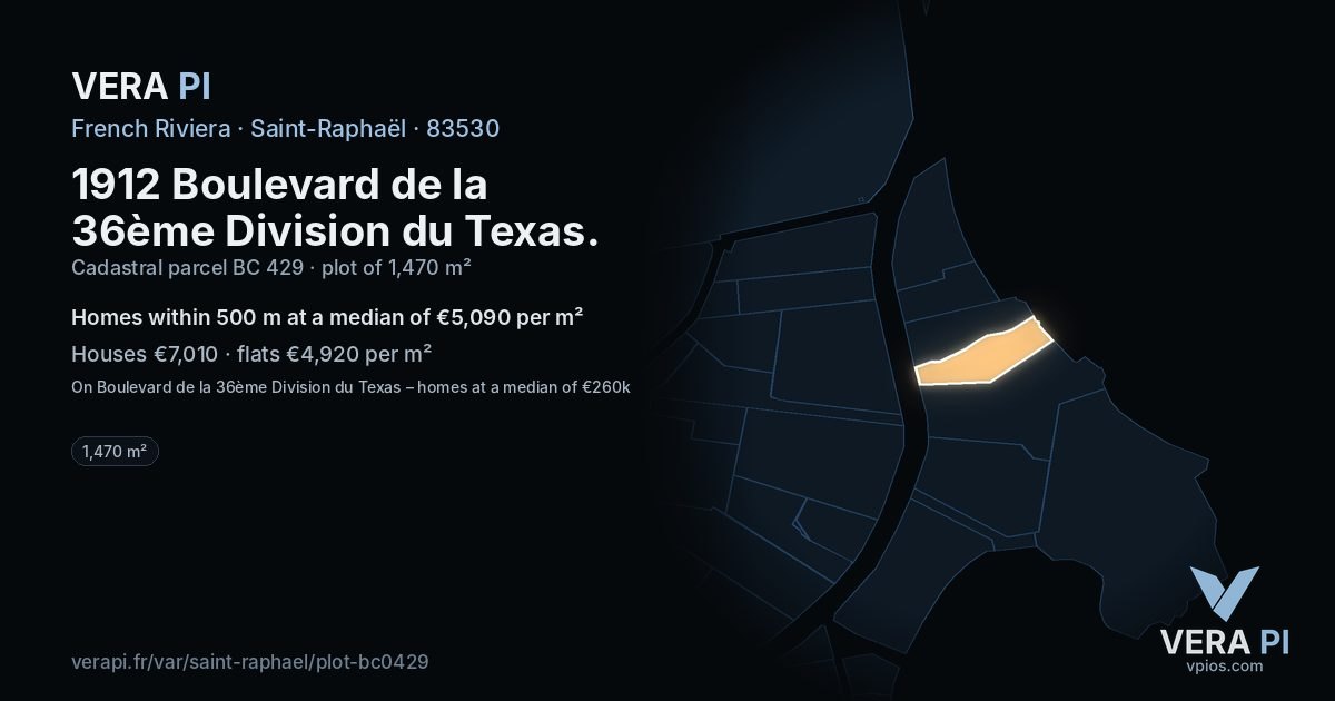 1912 Boulevard de la 36ème Division du Texas, Saint-Raphaël at night – the plot lit, the parcels around coloured by the prices near them
