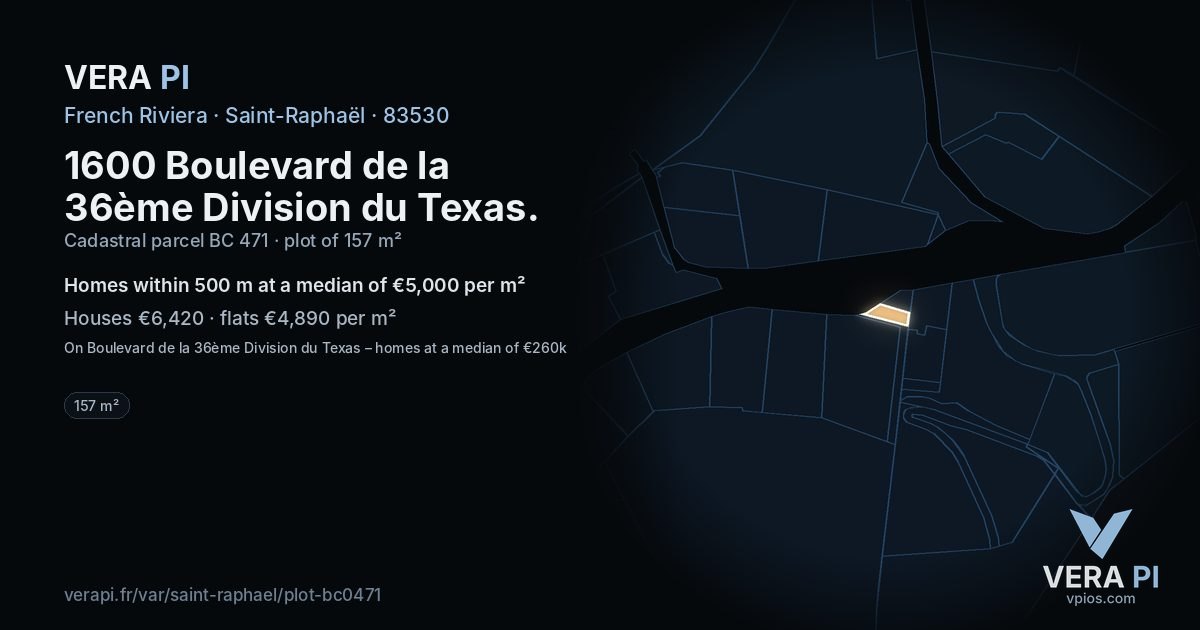 1600 Boulevard de la 36ème Division du Texas, Saint-Raphaël at night – the plot lit, the parcels around coloured by the prices near them