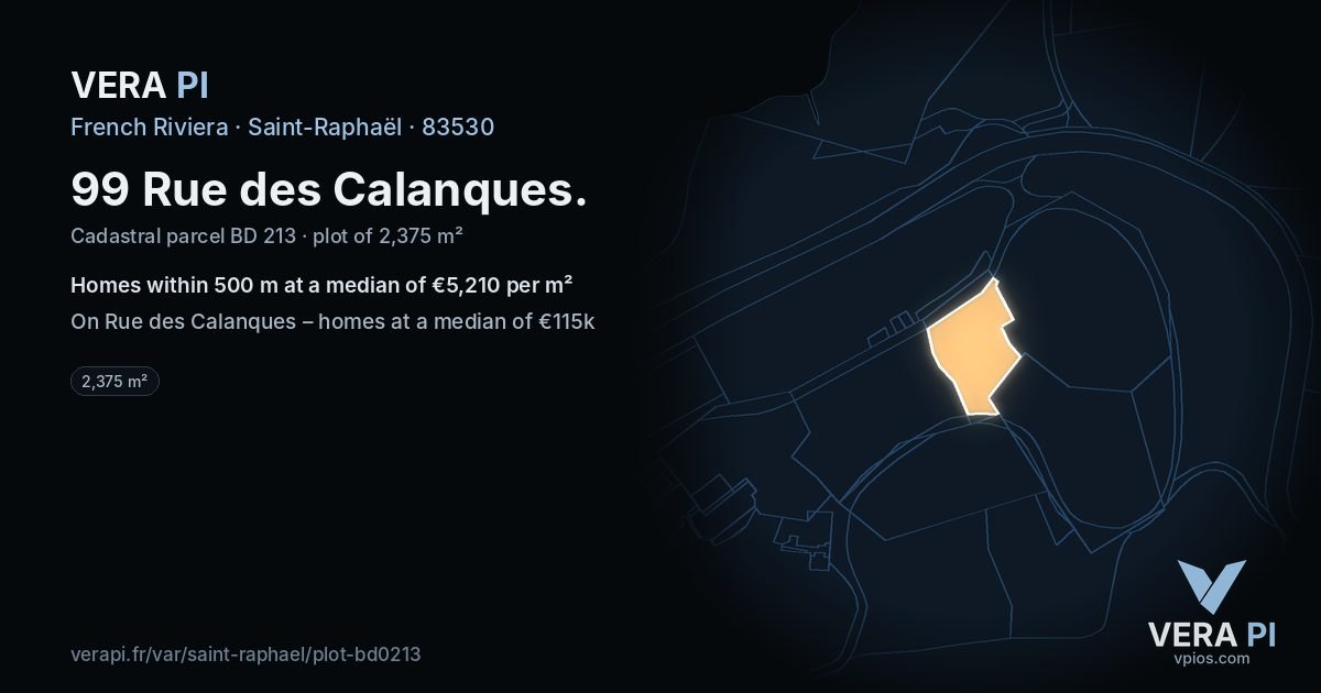 99 Rue des Calanques, Saint-Raphaël at night – the plot lit, the parcels around coloured by the prices near them