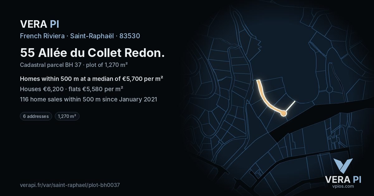 55 Allée du Collet Redon, Saint-Raphaël at night – the plot lit, the parcels around coloured by the prices near them