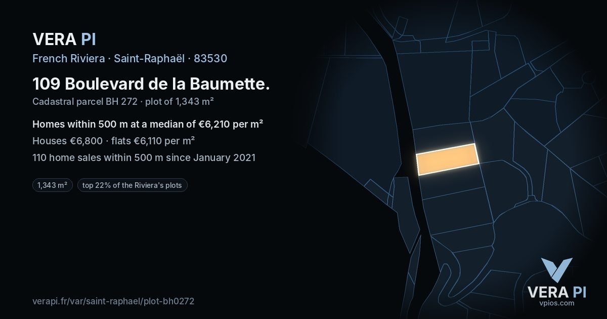 109 Boulevard de la Baumette, Saint-Raphaël at night – the plot lit, the parcels around coloured by the prices near them