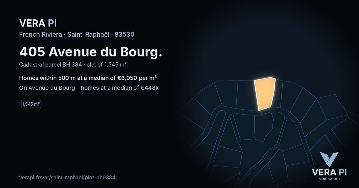 405 Avenue du Bourg, Saint-Raphaël at night – the plot lit, the parcels around coloured by the prices near them