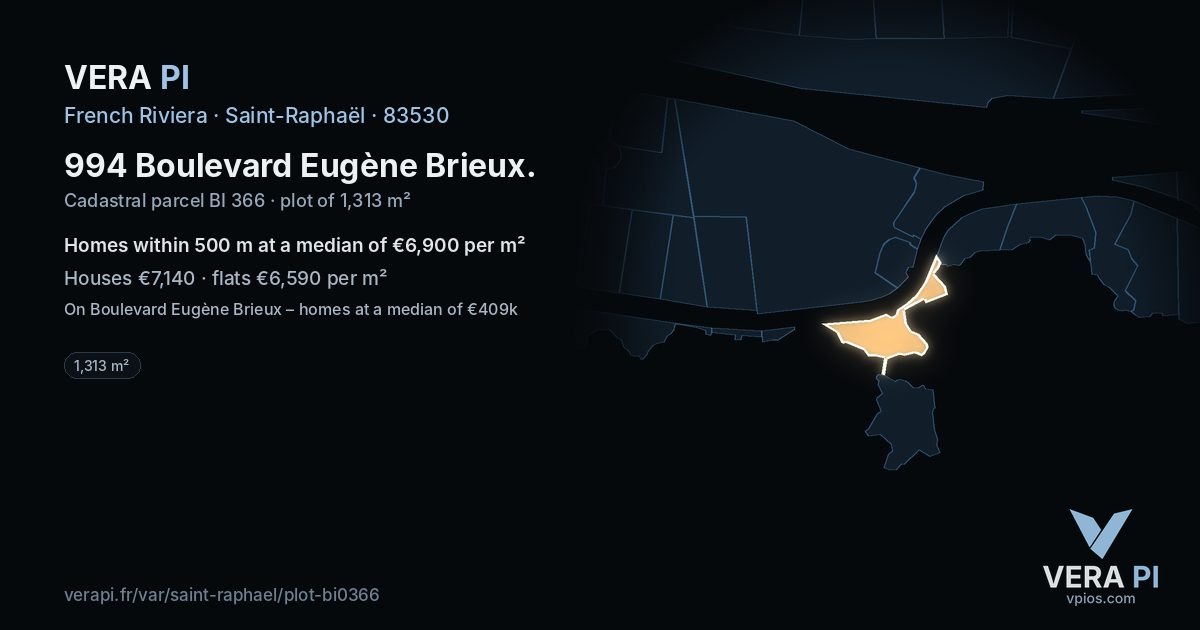 994 Boulevard Eugène Brieux, Saint-Raphaël at night – the plot lit, the parcels around coloured by the prices near them