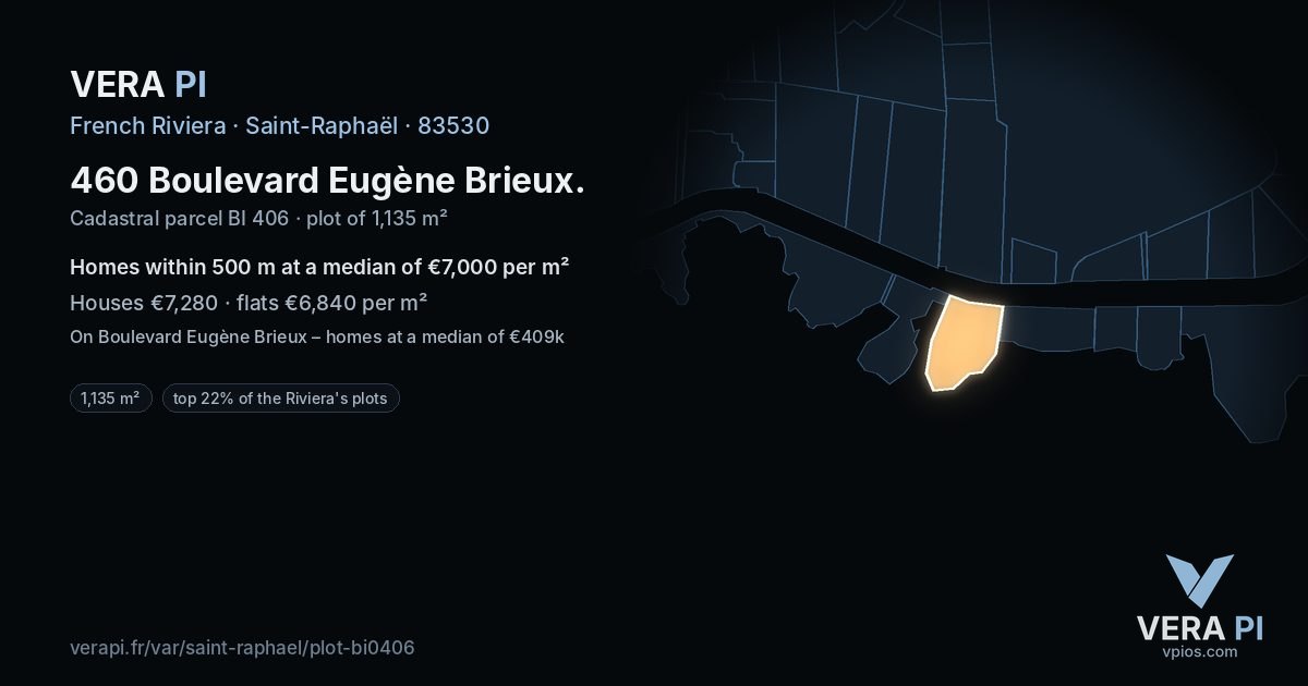 460 Boulevard Eugène Brieux, Saint-Raphaël at night – the plot lit, the parcels around coloured by the prices near them
