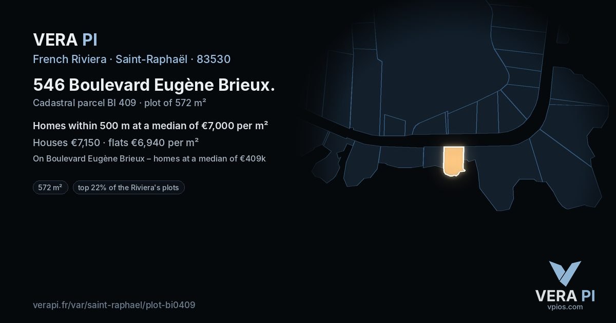 546 Boulevard Eugène Brieux, Saint-Raphaël at night – the plot lit, the parcels around coloured by the prices near them
