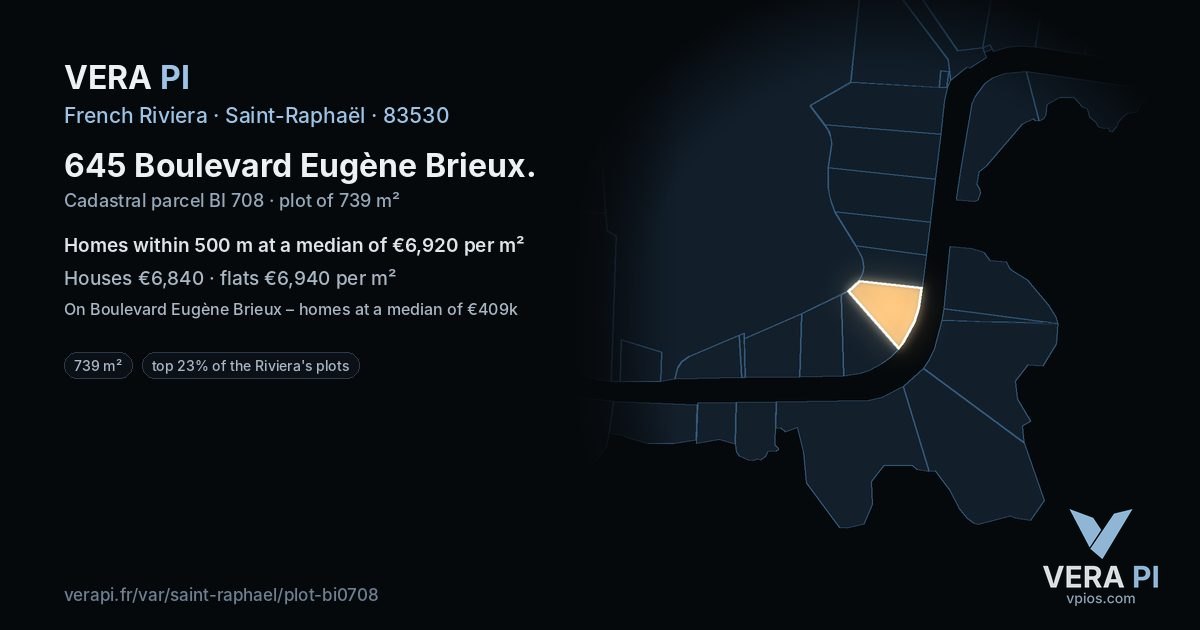 645 Boulevard Eugène Brieux, Saint-Raphaël at night – the plot lit, the parcels around coloured by the prices near them