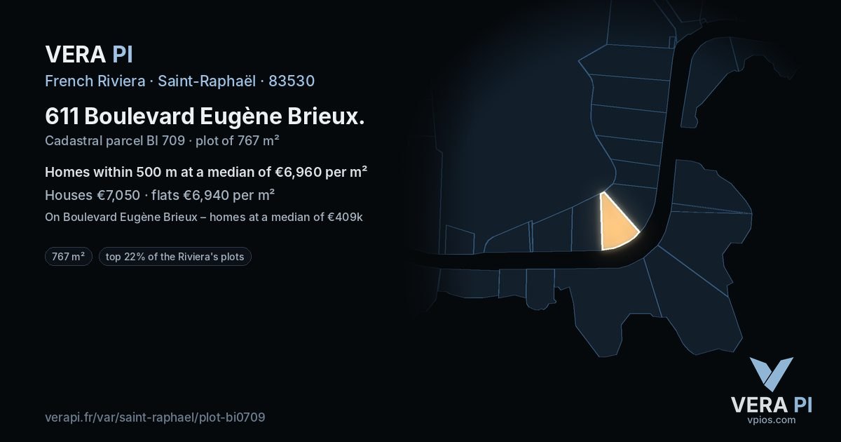 611 Boulevard Eugène Brieux, Saint-Raphaël at night – the plot lit, the parcels around coloured by the prices near them