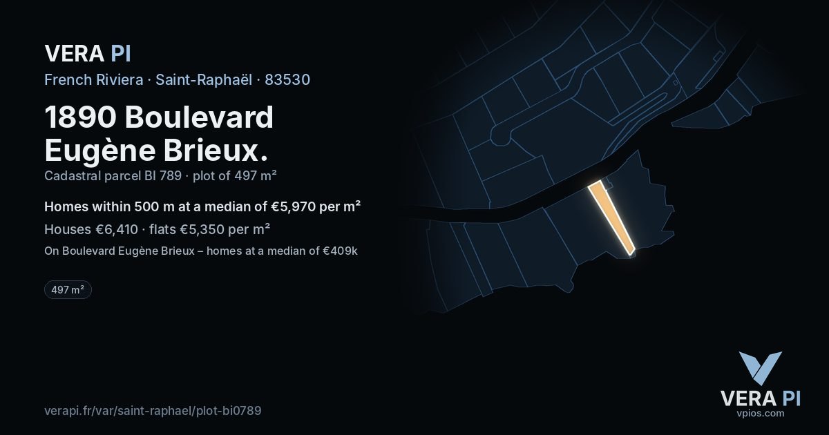 1890 Boulevard Eugène Brieux, Saint-Raphaël at night – the plot lit, the parcels around coloured by the prices near them