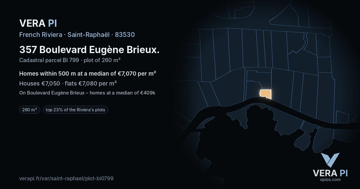 357 Boulevard Eugène Brieux, Saint-Raphaël at night – the plot lit, the parcels around coloured by the prices near them