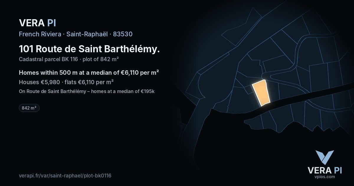 101 Route de Saint Barthélémy, Saint-Raphaël at night – the plot lit, the parcels around coloured by the prices near them