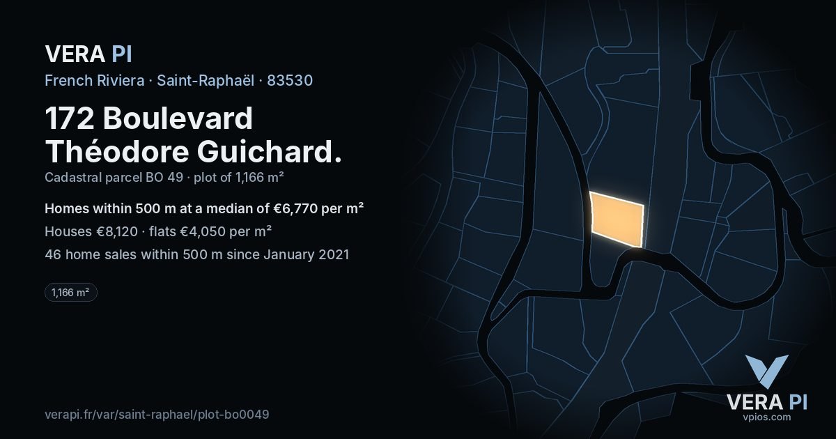 172 Boulevard Théodore Guichard, Saint-Raphaël at night – the plot lit, the parcels around coloured by the prices near them