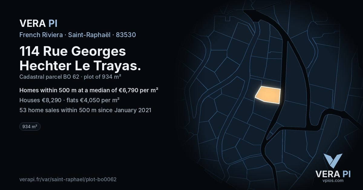 114 Rue Georges Hechter Le Trayas, Saint-Raphaël at night – the plot lit, the parcels around coloured by the prices near them