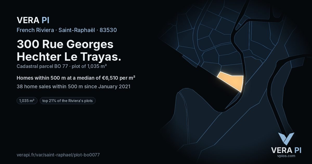 300 Rue Georges Hechter Le Trayas, Saint-Raphaël at night – the plot lit, the parcels around coloured by the prices near them