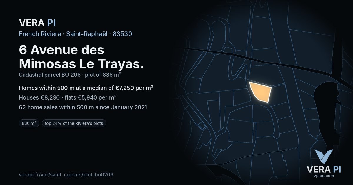 6 Avenue des Mimosas Le Trayas, Saint-Raphaël at night – the plot lit, the parcels around coloured by the prices near them