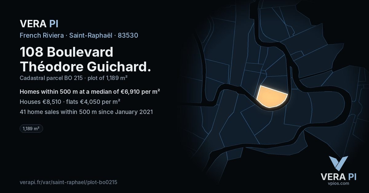 108 Boulevard Théodore Guichard, Saint-Raphaël at night – the plot lit, the parcels around coloured by the prices near them