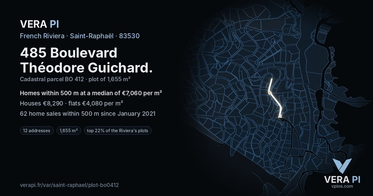 485 Boulevard Théodore Guichard, Saint-Raphaël at night – the plot lit, the parcels around coloured by the prices near them