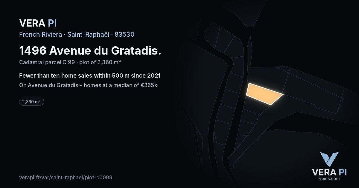 1496 Avenue du Gratadis, Saint-Raphaël at night – the plot lit, the parcels around coloured by the prices near them