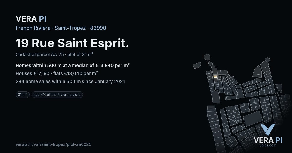 19 Rue Saint Esprit, Saint-Tropez at night – the plot lit, the parcels around coloured by the prices near them